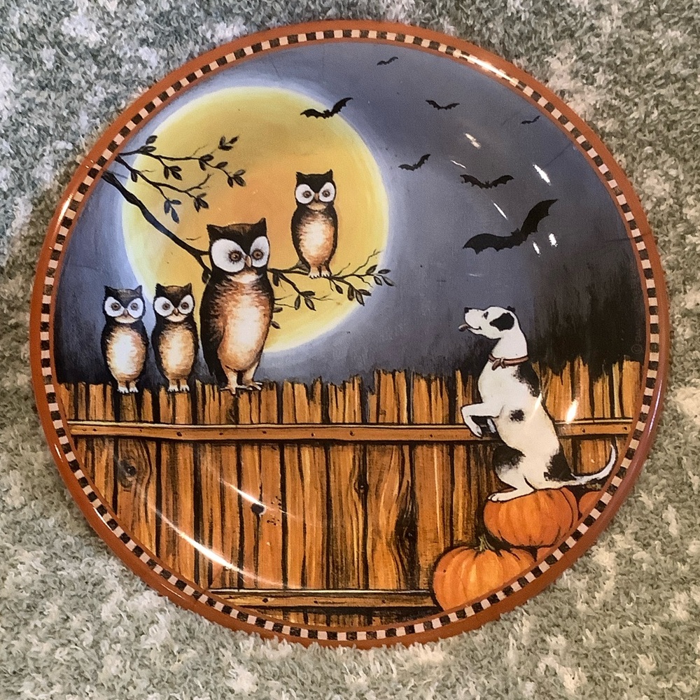 Halloween Themed Owls &Dog Moonlight randevous Decorative Serve ware Plate RS 9”